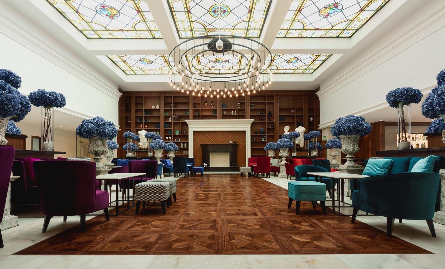 Astor Garden Hotel